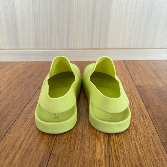 Bottega Veneta Puddle Sandal, IT41/US8 - Picture 6 of 13